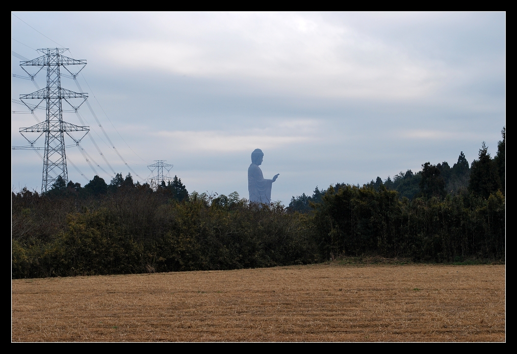 Ushiku daibutsu 1.jpg